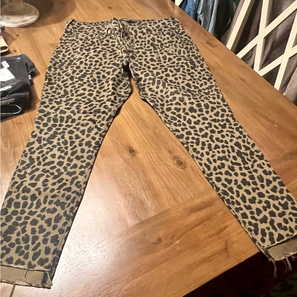 Express cheetah print jeans! Like new, worn once!